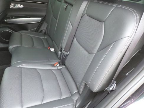 Used 2025 Genesis GV70 2.5T w/ Select Package AWD/4WD image 6