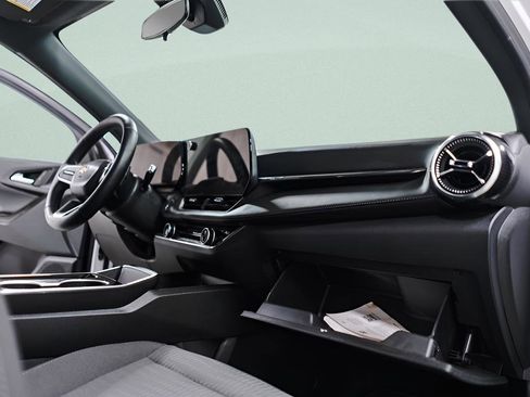 Used 2025 Chevrolet Equinox LT image 35