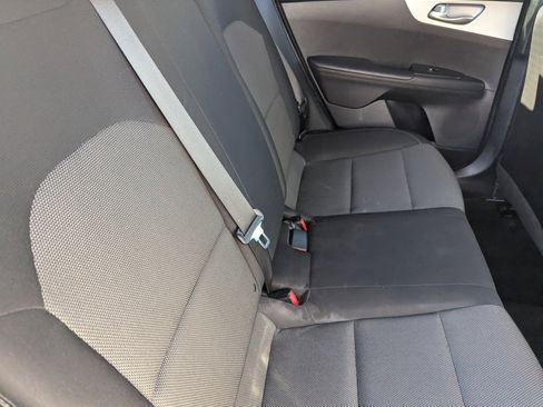 Used 2022 Kia Forte LXS image 14