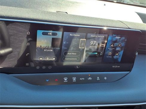 New 2026 Nissan Leaf image 15