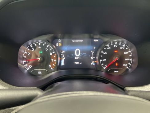 Used 2023 Jeep Compass Latitude AWD/4WD image 8