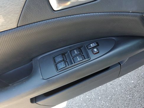 Used 2005 Toyota Avalon FWD image 23