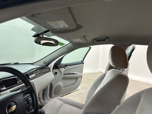 Used 2012 Chevrolet Impala LS FWD image 27