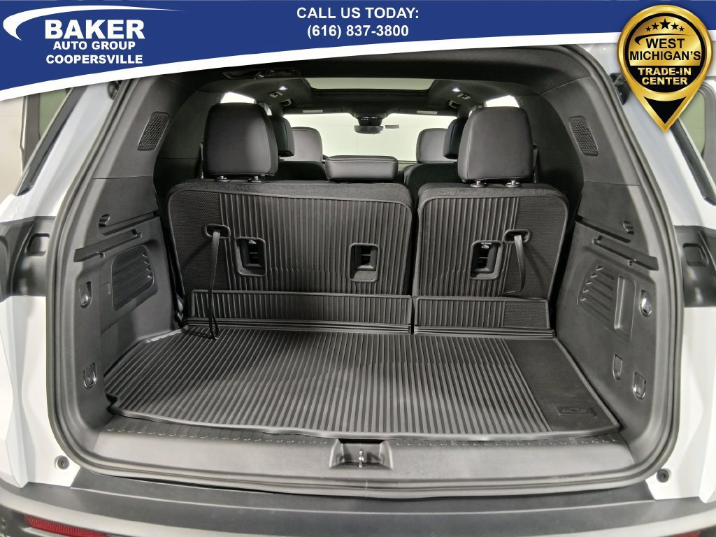 New 2027 Chevrolet Traverse LT w/ Driver Confidence Package AWD/4WD image 13