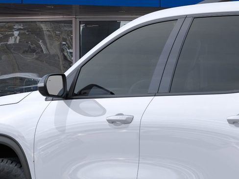 New 2026 Chevrolet Traverse Z71 image 12