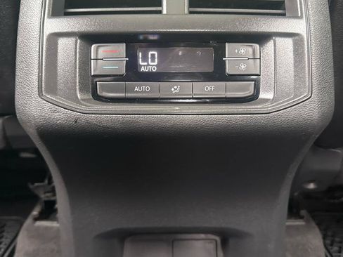 Used 2021 Volkswagen Atlas SE w/ Panoramic Sunroof Package FWD image 27