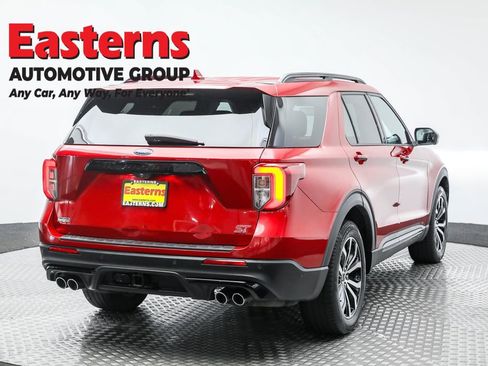Used 2020 Ford Explorer ST image 5