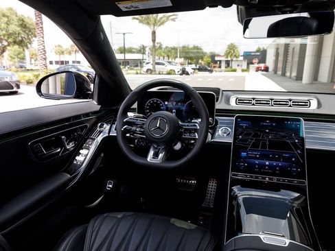 Used 2026 Mercedes-Benz S 63 AMG S image 49