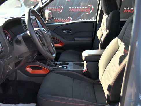 Used 2025 Nissan Frontier Pro-X w/ Pro Convenience Package image 17