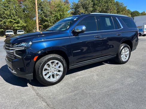 Used 2024 Chevrolet Tahoe Premier w/ Premium Package image 5