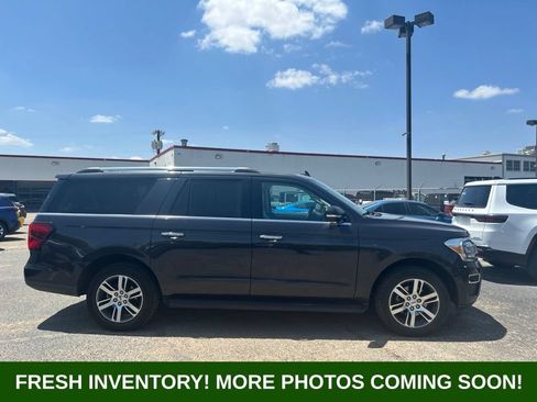 Used 2024 Ford Expedition Max Limited RWD image 2