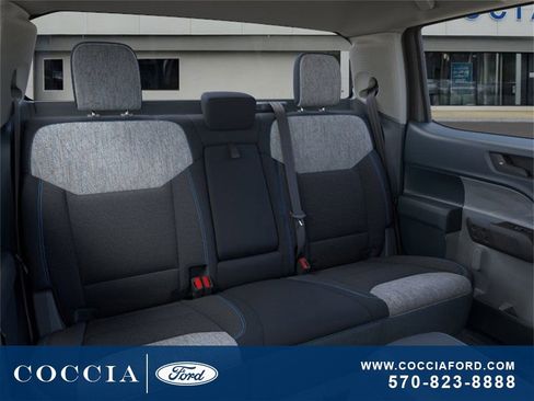 New 2025 Ford Maverick XLT image 11