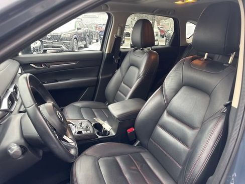 Used 2023 MAZDA CX-5 Carbon Edition image 12