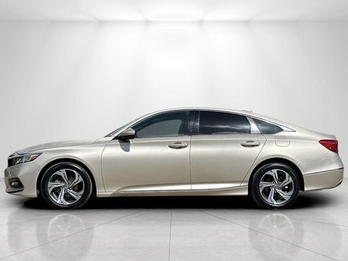 Used 2018 Honda Accord EX image 6