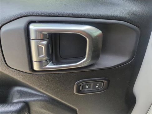 Used 2025 Jeep Gladiator Sport image 20