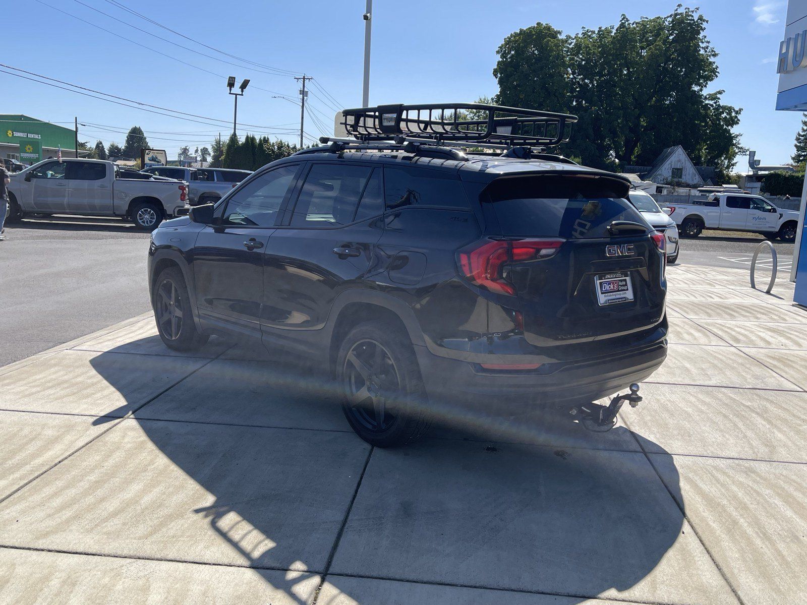 Used 2020 GMC Terrain SLE w/ Elevation Edition AWD/4WD image 3