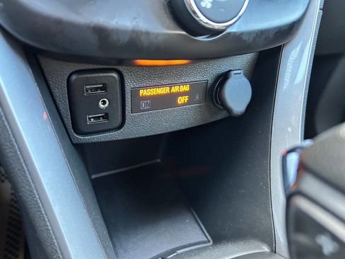 Used 2021 Chevrolet Trax LT w/ Driver Confidence Package image 26