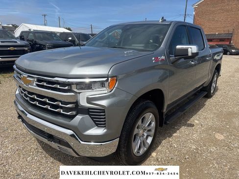 Used 2025 Chevrolet Silverado 1500 LTZ AWD/4WD image 1