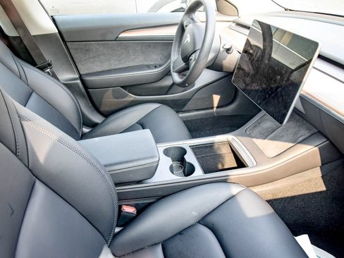 Used 2023 Tesla Model 3 Long Range AWD/4WD image 7