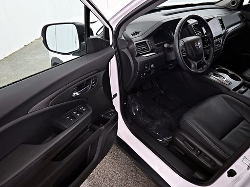 Used 2022 Honda Pilot Special Edition image 4