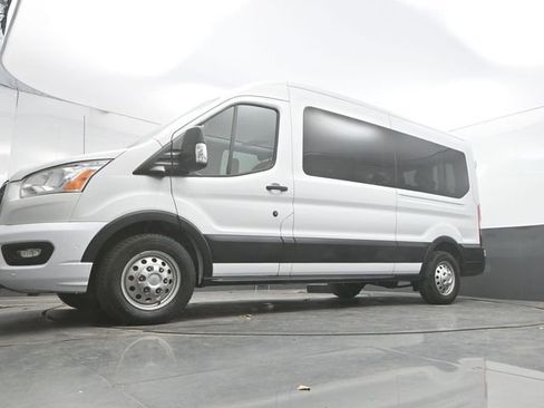 Used 2022 Ford Transit 350 XLT image 33