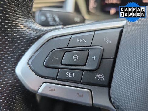 Used 2022 Volkswagen Atlas Cross Sport SEL Premium R-Line AWD/4WD image 24