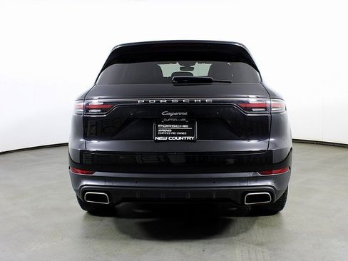 Used 2020 Porsche Cayenne image 6