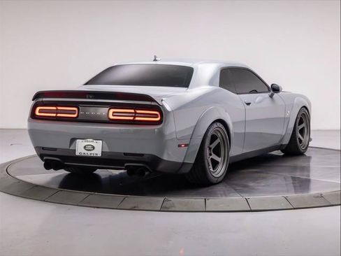 Used 2021 Dodge Challenger R/T Scat Pack RWD image 5