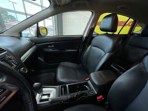 Used 2014 Subaru Crosstrek 2.0i Limited w/ Popular Package #2 image 12