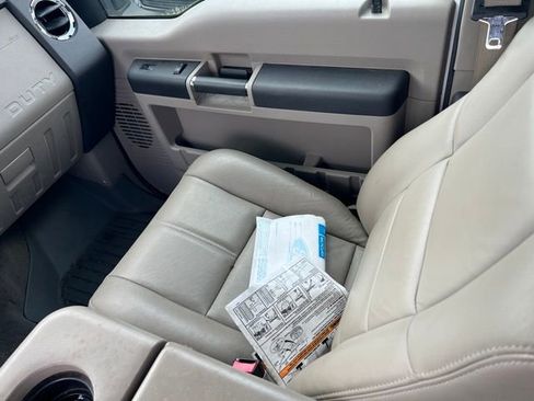 Used 2010 Ford F350 4x4 SuperCab Super Duty image 11