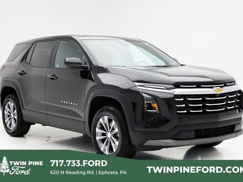 Used 2025 Chevrolet Equinox LT image 1