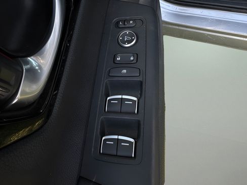 Used 2023 Honda CR-V Sport Touring image 14