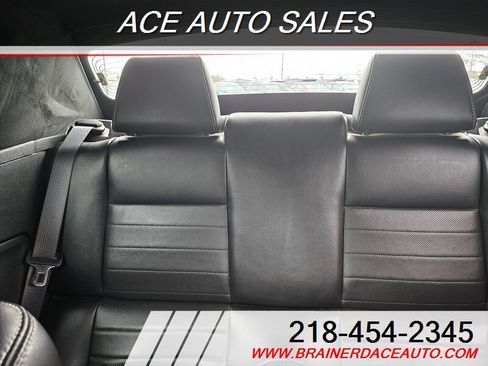 Used 2013 Ford Mustang GT image 8