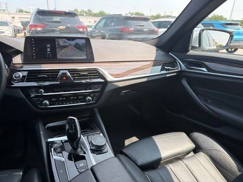 Used 2017 BMW 540i xDrive AWD/4WD image 24