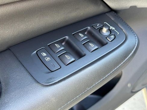 Certified 2024 Volvo S60 T8 Plus w/ Climate Package AWD/4WD image 23