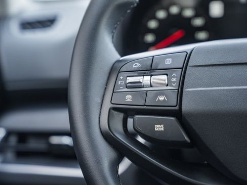 Used 2025 Kia K4 EX image 27