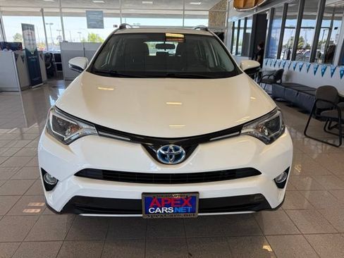 Used 2016 Toyota RAV4 XLE AWD/4WD image 7