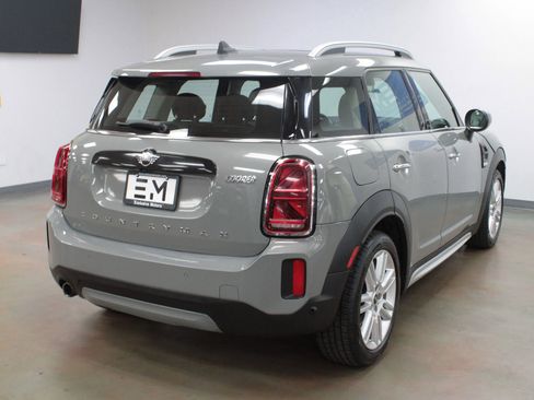 Used 2022 MINI Cooper Countryman image 5