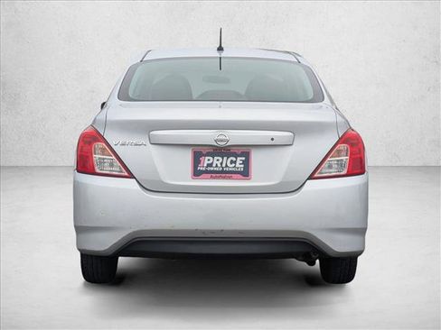 Used 2017 Nissan Versa S image 7