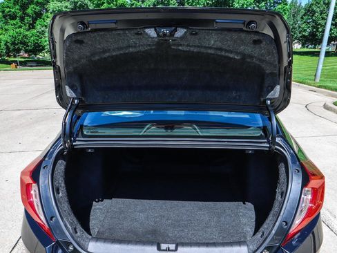 Used 2019 Honda Civic EX-L image 22