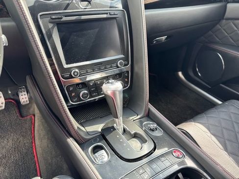 Used 2017 Bentley Flying Spur S V8 AWD/4WD image 14