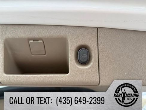Used 2017 Chevrolet Tahoe Premier AWD/4WD image 38