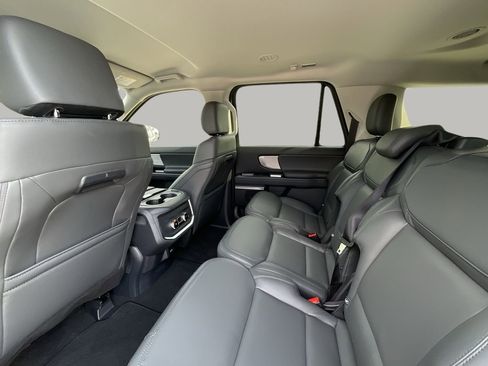 New 2026 Ford Expedition Max Active AWD/4WD image 17