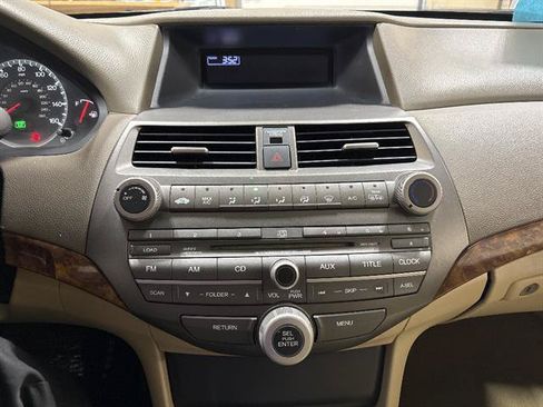 Used 2008 Honda Accord EX image 10