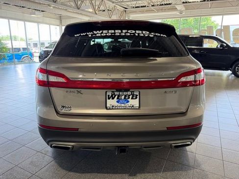 Used 2018 Lincoln MKX Reserve w/ Lincoln MKX Climate Package AWD/4WD image 6