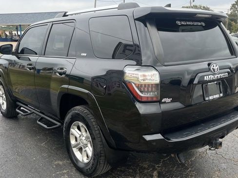 Used 2020 Toyota 4Runner SR5 image 6
