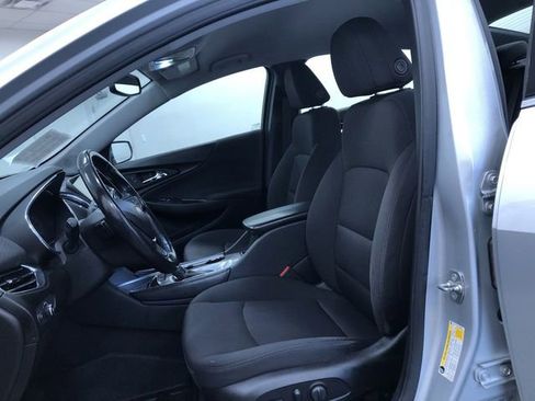 Used 2018 Chevrolet Malibu LT w/ Driver Confidence Package image 19