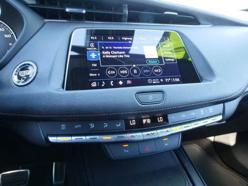 Certified 2023 Cadillac XT4 Sport image 23