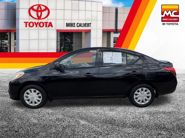Used 2014 Nissan Versa S Plus FWD image 5