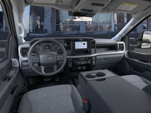 Used 2026 Ford F250 XL w/ FX4 Off-Road Package AWD/4WD image 9